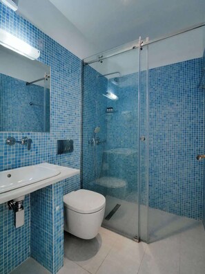 Shower - Central sunset view #1 (Himarë)