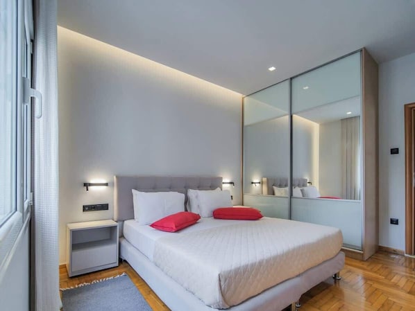 2 Schlafzimmer, Bügeleisen/Bügelbrett, WLAN
