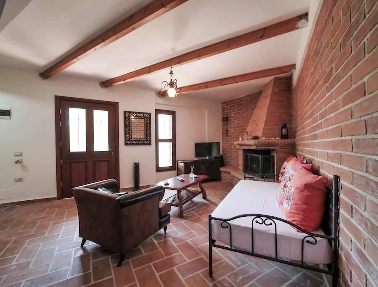 Ionian Manor Estate Villa - Qeparo