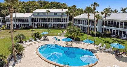 Riverfront Condo w/ Dock & Porch Views