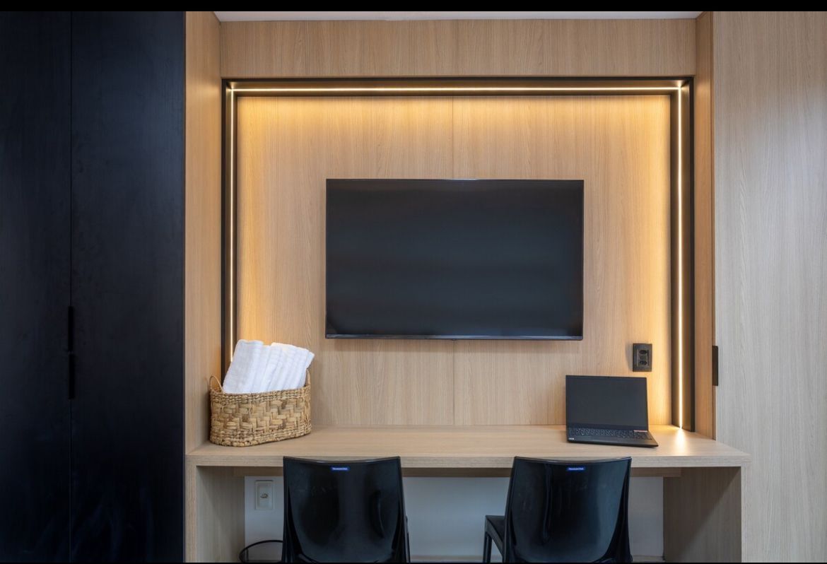 المنشأة من الداخل