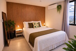 3 chambres, fer et planche à repasser, Wi-Fi, draps fournis