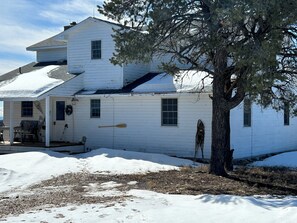 Exterior - Charming farmhouse on 200 acres in Hesperus, CO overlooking 5,000 acre reserve. (Hesperus)