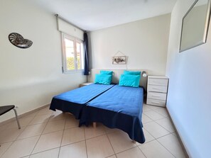 Iron/ironing board, WiFi - Apartment T3 Duplex, Residence with swimming pool, Lozari beach and shops. (Belgodère)