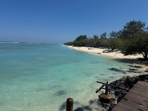 Pemandangan sekitar dari properti