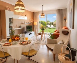 Dining - Azurea Private Retreat - Adults Only - Luxury Terrace & Sunset Pool w/ Sea Views (Santiago del Teide)