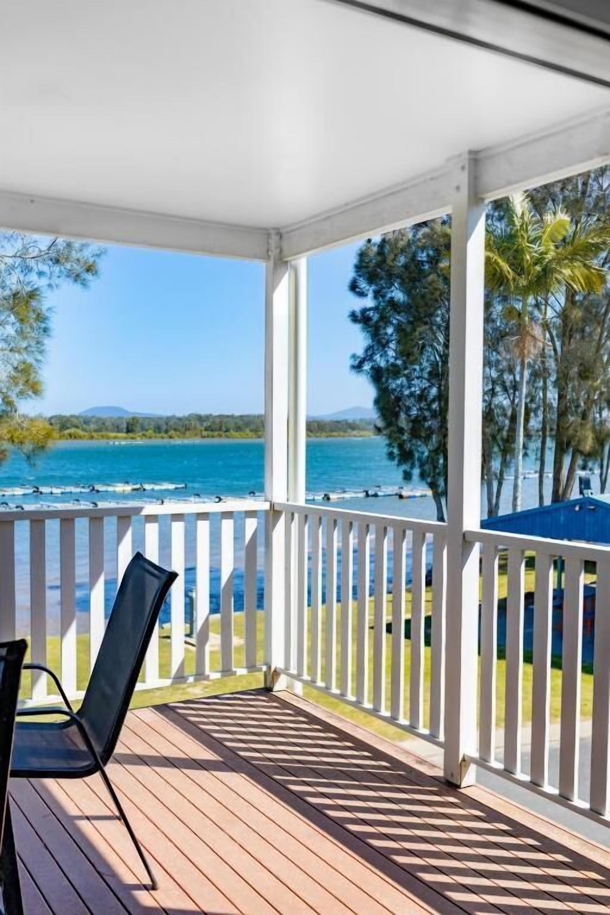 Deluxe Double Room, Balcony, River View | Property grounds