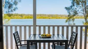 Superior Studio, Balcony, River View | Outdoor dining