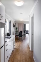 Deluxe Cabin, Balcony, River View | Private kitchen