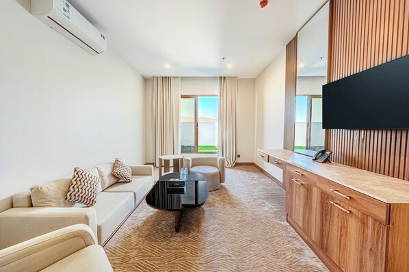 Living area - Teela Hotel (Madinah)