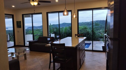 Ocean View Modern Romantic House Pacifi With Pool