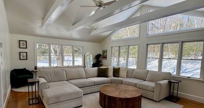 Spacious 3 Bedroom Retreat – 18 Min to Gillette Stadium w/ Patio, Deck & Sunroom