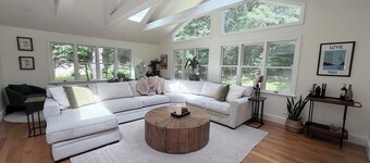 Spacious 3-Bdrm Retreat – Close to Boston Stadium/Trains; Patio, Deck & Sunroom!