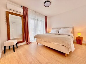 2 bedrooms, Internet - A-frame forest retreat with bathtub and nature view (Skrad)