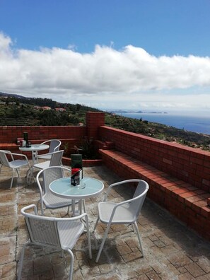 House | 2 bedrooms - Ocean Heated Pool Jacuzzi View Chalet (Santa Cruz)