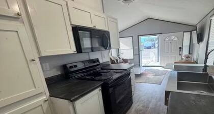 Modern Tiny Home near Fort Huachuca