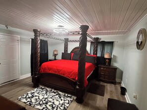 Room - Cozy and peaceful home (Albany)