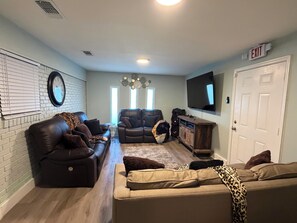 Smart TV, fireplace, stereo, computer monitors