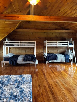 3 habitaciones, tabla de planchar con plancha y wifi gratis