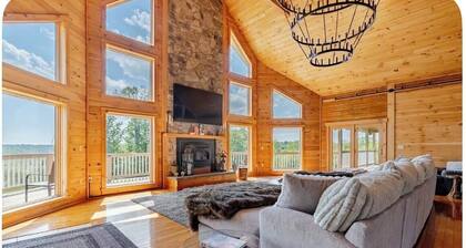 Grand Log Cabin • Sleeps 16+ • Game Room • Elk MTN • Outdoor Games • Grand room