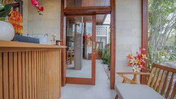 Bagian depan properti