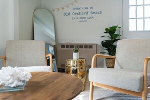 Interior - Private Coastal Cottage 5 mins to Beach in a Prime Location (Old Orchard Beach)