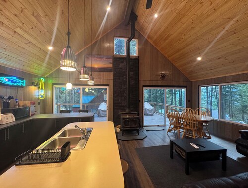 Our Family Cabin!  Getaway from town - Gateway to adventure - Space to reconnect