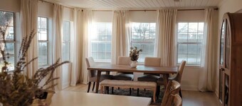 Bagby Bunkhouse • Beautiful Cottage 7 minutes from Baylor and Magnolia • Pond