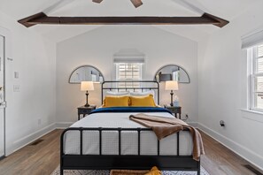 1 habitación, tabla de planchar con plancha, wifi gratis y ropa de cama 