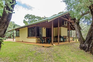 Comfort-Ferienhaus, Mehrere Betten, Gartenblick | Außenbereich