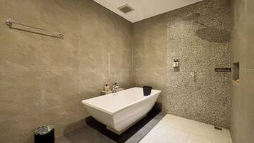 Lanai Suite | Badkamer