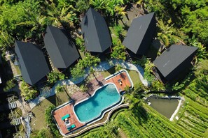 Outdoor pool - Anandinii Resort Sidemen by AGATA (Sidemen)