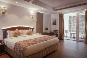 Iron/ironing board, free WiFi - Regenta Bhadohi (Bhadohi)