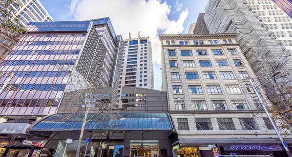 Exterior - Cozy Studio Apartment On Queen Street (Auckland Central)