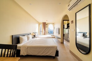 Family Apartment, 1 Bedroom, City View | Premium bedding, minibar, in-room safe, desk - Weal Apartment (DANANG)