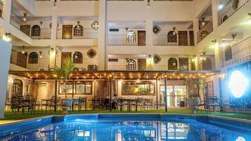 Habitación Confort, vista a la ciudad | Terraza o patio