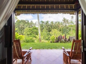 Deluxe-huone, näköala laaksoon | Sisätilat