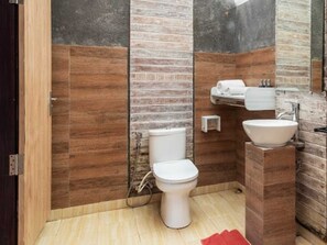 Deluxe Room, Valley View | Bathroom - Anima Villa Ubud (Payangan)