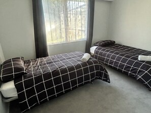 3 chambres, draps fournis