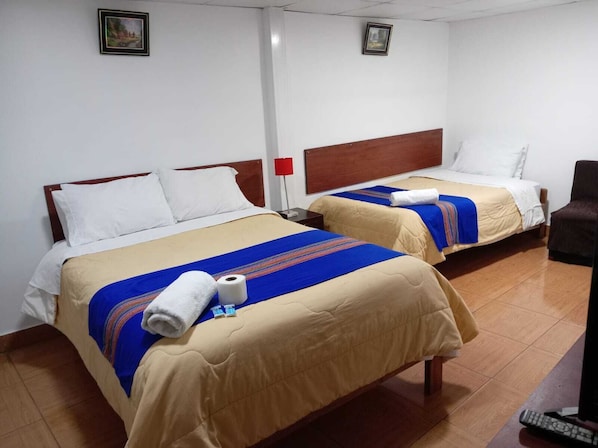 Deluxe Double Room | Desk, free WiFi