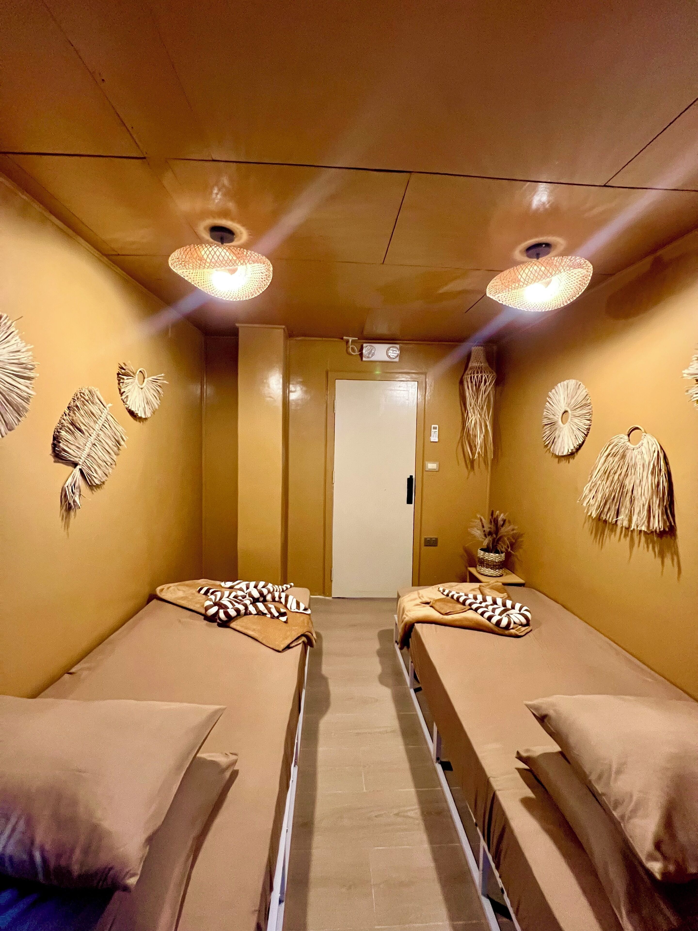 Twin Room, Non Smoking, Private Bathroom