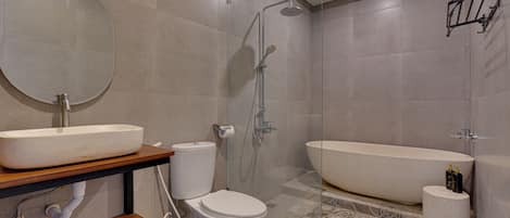 Villa, Pool View | Bathroom