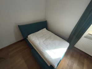 1 bedroom, bed sheets - Vacation apartment in the Marktstraße (Teisendorf)