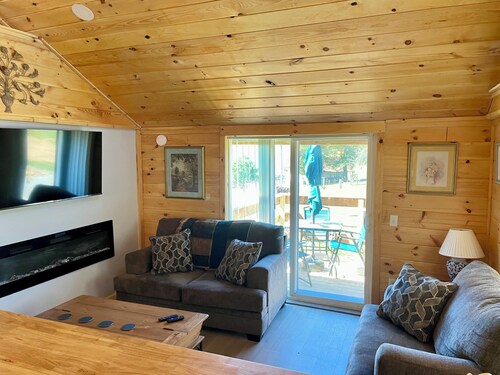 3-bedroom cabin in Madisonville TN