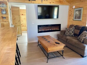 Televisión, chimenea y tenis de mesa 