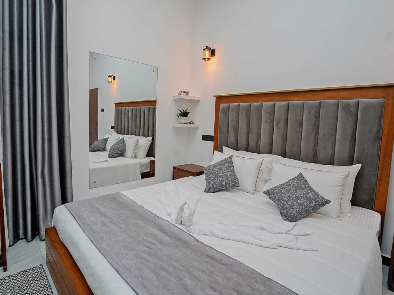 Villa superior, balcón, vistas a la montaña