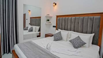 Superior Villa, Balcony, Mountain View