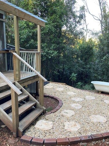 MOUNTAIN (BALGARR) CABIN RETREAT (Not quite glamping, perfect getaway)