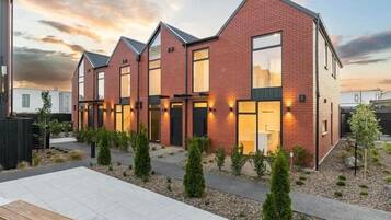 Superior Three Bedroom Apartment | Exterior