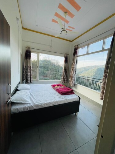 ShantiKunj Homestay Nearby Morni Hills Waterfall